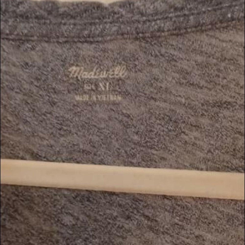 Madewell V neck cotton t